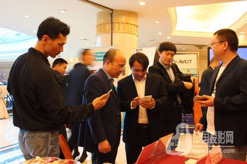 视听行业高峰论坛暨第十一届大屏幕投影显示设备行业年度评选颁奖典礼完美谢幕