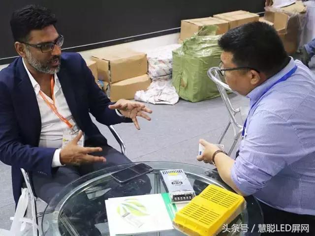 巨能伟业：将LED显示屏电源超轻/超薄/绿色稳定进行到底！