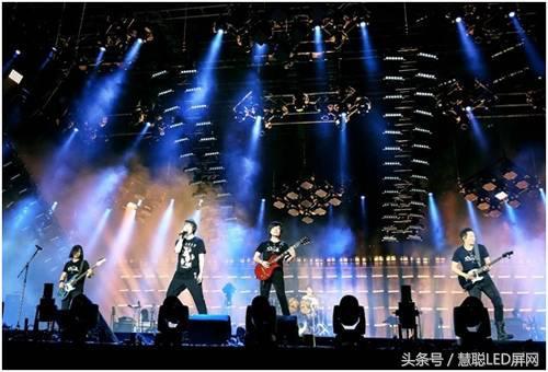 王菲演唱会门票被炒上天 LED显示屏精彩视效为明星演唱会添彩