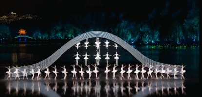 被应用于各大晚会的全息投影技术 你了解吗？