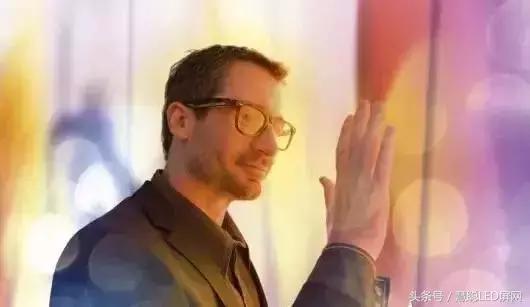 怪我封闭见识浅?LED显示屏竟还有这种功能! 怪我封闭见识浅?LED显示屏竟还有这种功能!