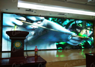 强力巨彩内全彩高清LED显示屏 高密度的性能常规屏的价格