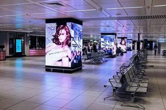 迈向高清显示领域！小间距LED显示屏迎来智能时代