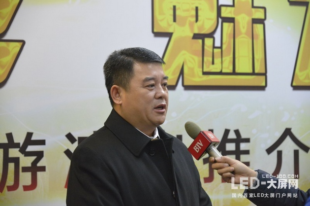 利亚德巨型LED天幕重现《远去的恐龙》