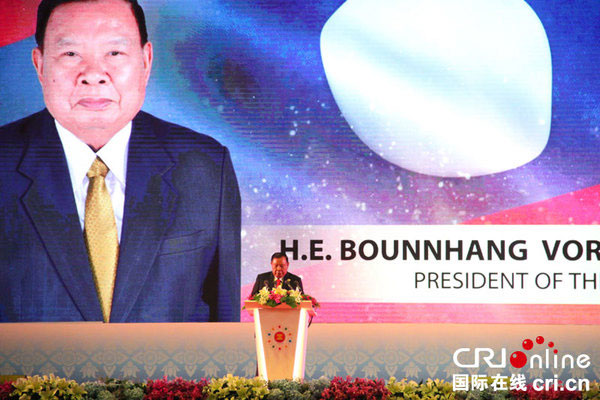 东盟峰会绕过南海仲裁 见证现场的LED显示屏竟然是它！