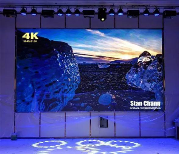 唯奥视讯LVP8601绚丽点亮武汉售楼总部