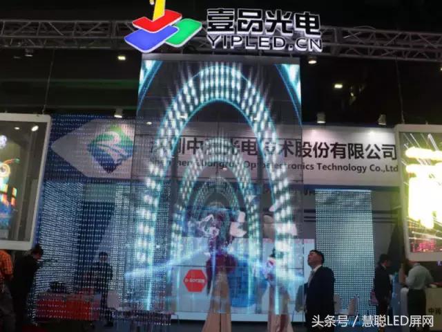 LED显示屏企业这是要准备与“玻璃”杠上了? LED显示屏企业这是要准备与“玻璃”杠上了?