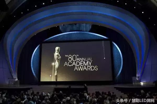 抛开奥斯卡颁奖乌龙事件 在舞台LED屏应用设计上奥斯卡永远是高逼格