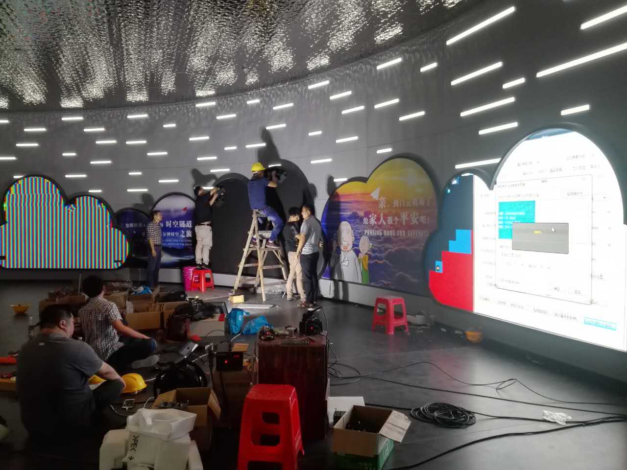 摩西尔倾力打造广州白云机场“时空隧道” 摩西尔倾力打造广州白云机场“时空隧道”