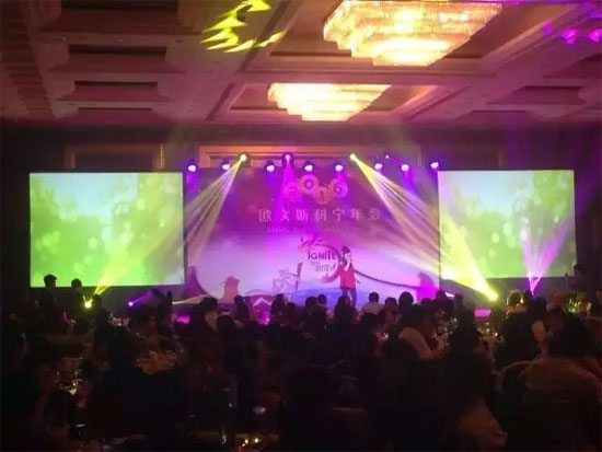 现在不流行承包鱼塘啦