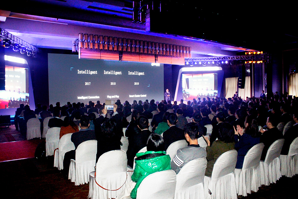 “德彩十年•二次创业” 开创LED显示屏的智简时代