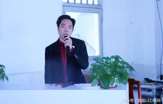 慧聪买团走访LED显示屏企业记实录 深入一线为实现交易而来！