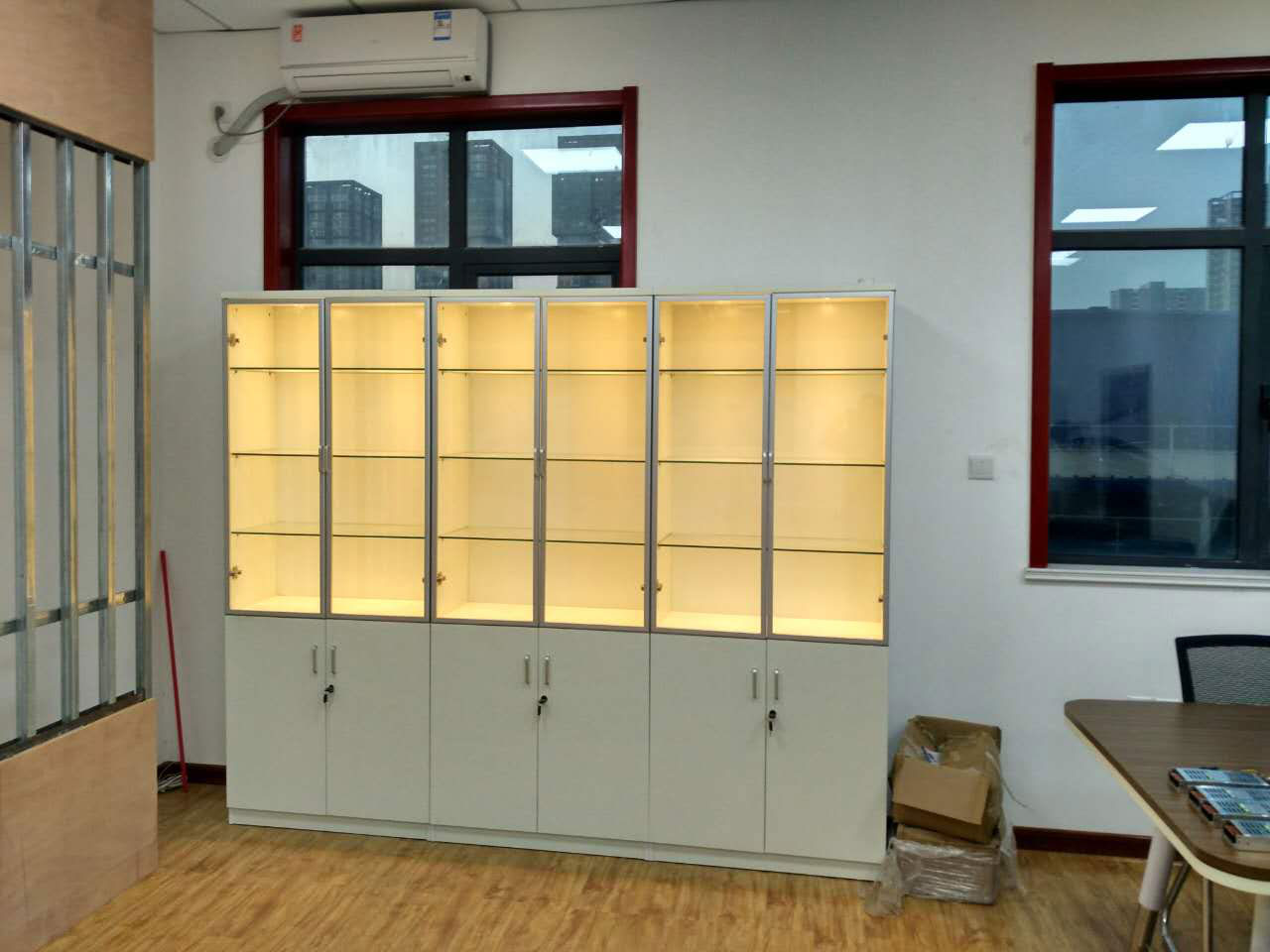 巨能伟业搭建郑州精品电源展示中心 拓展行业渠道运作新模式