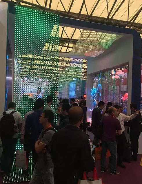 天合光电新品推介会崭露头角 开发系列LED小间距显示屏