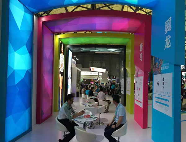 上海展唯一封装展商 晶台“黑”科技再创新潮流