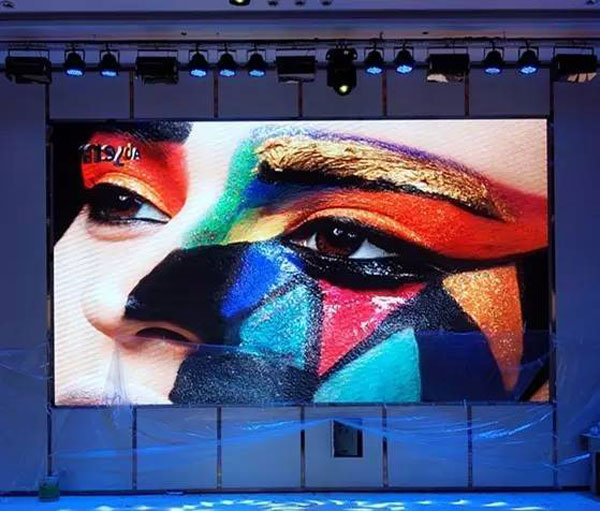 唯奥视讯LVP8601绚丽点亮武汉售楼总部