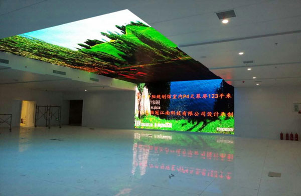 恒冠江南：代表行业新生代力量崛起 为集成商提供LED全方位策划