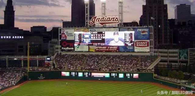 国足克韩再战伊朗！LED屏企跨界体育亦越玩越风光！