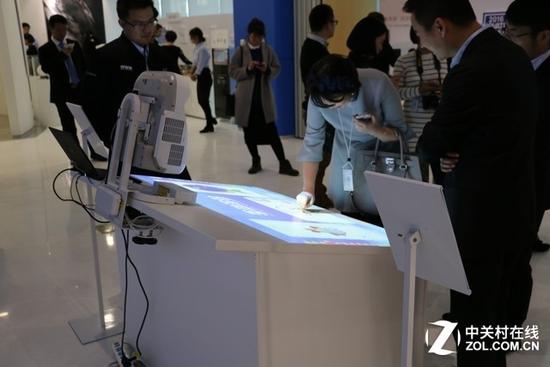 2017投影市场蓬勃 激光与LED谁主沉浮？