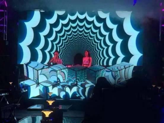 吸睛利器!LED异形屏竟然有这么多意想不到的惊喜! 吸睛利器!LED异形屏竟然有这么多意想不到的惊喜!