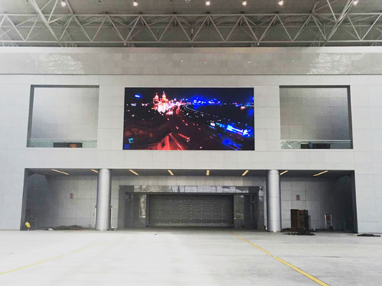 德彩光电量身打造新疆国际会展中心二期项目助力亚欧博览会 德彩光电量身打造新疆国际会展中心二期项目助力亚欧博览会