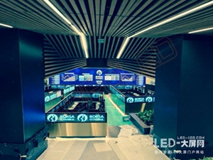 奥蕾达透明LED显示屏点亮土耳其证券交易所 奥蕾达透明LED显示屏点亮土耳其证券交易所