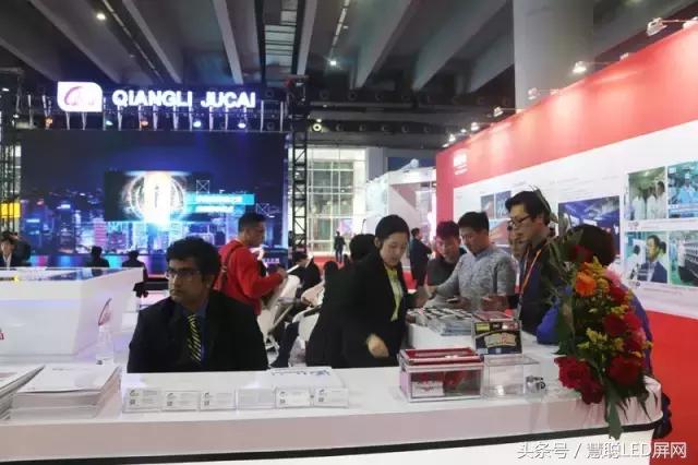 强力巨彩：在国内展会特设外贸展位 哪来的自信又来搞事情？