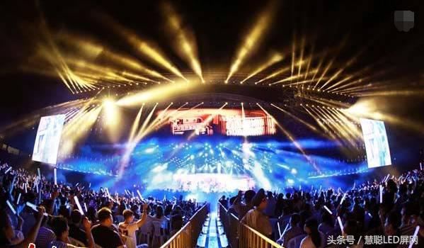 王菲演唱会门票被炒上天 LED显示屏精彩视效为明星演唱会添彩