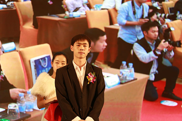 2016年度最具价值性品牌 LED显示屏行业佼佼者的殊荣