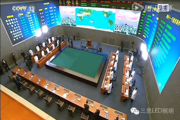 神十一成功发射!李克强总理在三思超大面积小间距LED屏见证大国骄傲! 神十一成功发射!李克强总理在三思超大面积小间距LED屏见证大国骄傲!