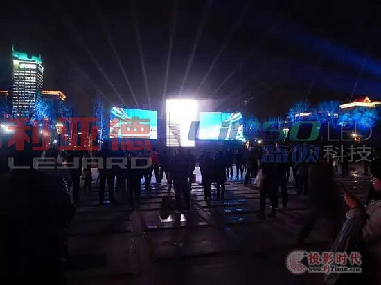 蓝硕打造西安高新区智能机械臂展演系统