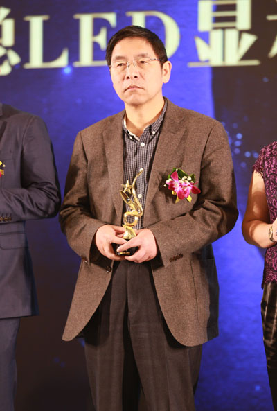 十佳风云人物 LED显示屏行业翘楚还看今朝！