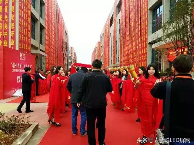 华夏光彩户外LED显示模组将统一320mm x 160mm标准尺寸！