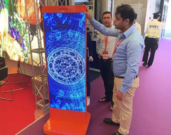 依托户外全彩系列 明昌光电做“走出去”的实力派