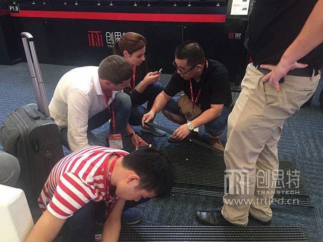 最小间距灯条屏新品首发 创思特“双骄”惊艳上海国际LED展