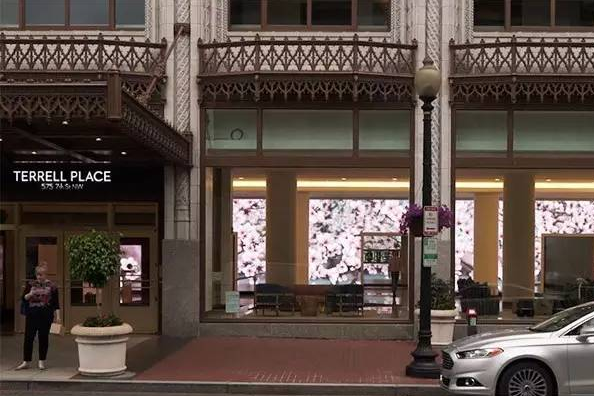 这面1700平的LED互动墙 能令你驻足看上一整天