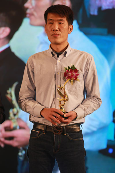 十佳风云人物 LED显示屏行业翘楚还看今朝！