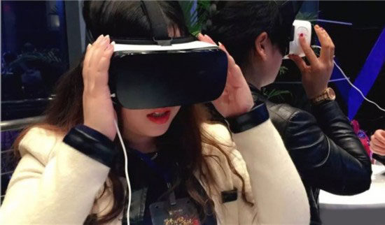 2017鸡年春晚主持阵容确定 创新LED显示大屏配VR直播科技感爆棚 2017鸡年春晚主持阵容确定 创新LED显示大屏配VR直播科技感爆棚