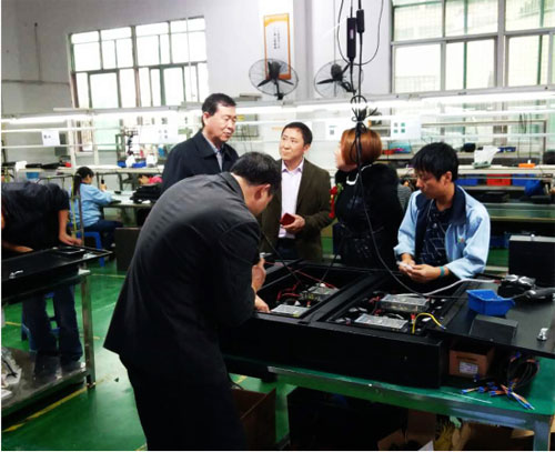 时代领跑者 联诚发视满天下 时代领跑者 联诚发视满天下