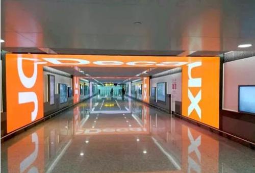 最新LED显示屏案例赏析：天幕屏/透明屏/球场屏……统统都有！