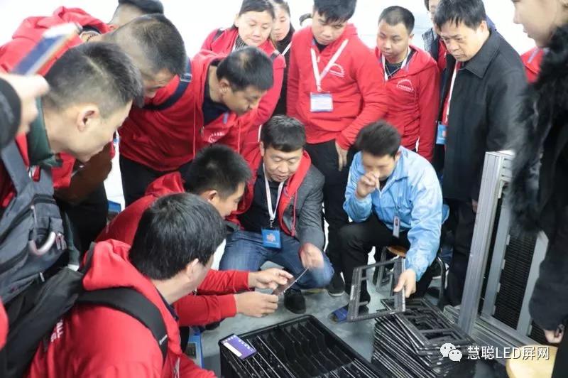 精彩继续！2017年度慧聪LED显示屏行业十佳品牌专场采购团实地走访考察十佳品牌第二天