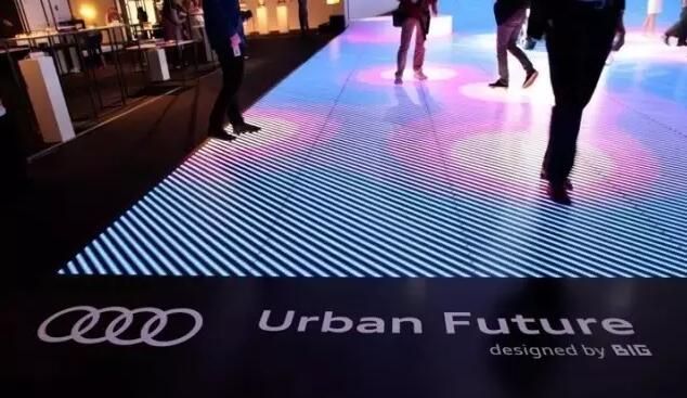 屏企抢滩LED地砖屏领域 “细分领域专业化”成竞争法宝