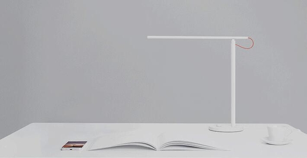 169元小米LED灯测评：无频闪、可护眼究竟是真是假！