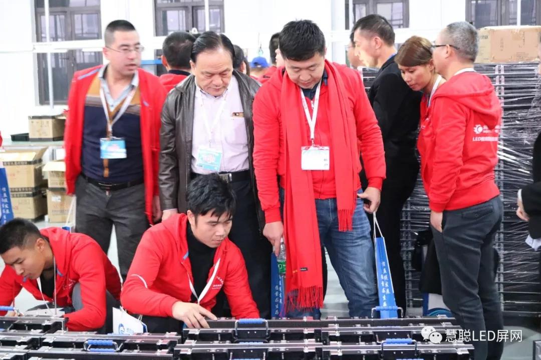 精彩继续！2017年度慧聪LED显示屏行业十佳品牌专场采购团实地走访考察十佳品牌第二天