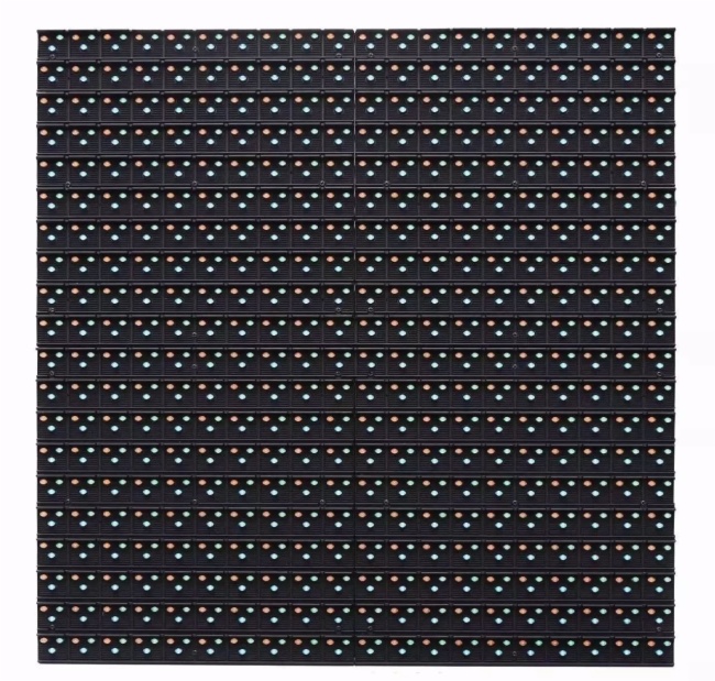 艾比森A1699的不老容颜 让深圳皇庭广场异常闪耀！