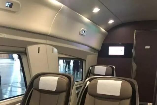 揭秘“复兴号”高铁里的照明设计 人性化理念凸显