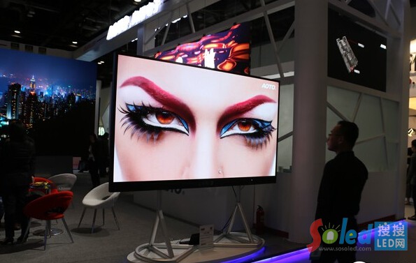 小间距P1.2时代来临,LED显示屏大规模市场应用可期! 小间距P1.2时代来临,LED显示屏大规模市场应用可期!