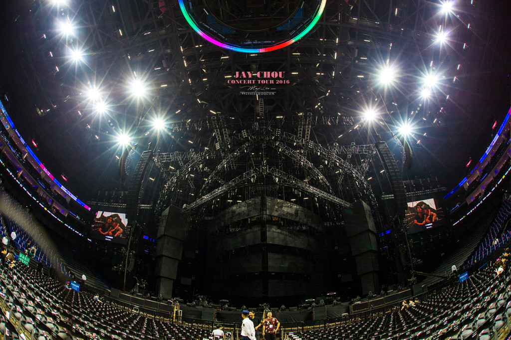 2017上半年LED舞台屏大盘点！看谁家演唱会最美最“壕”！