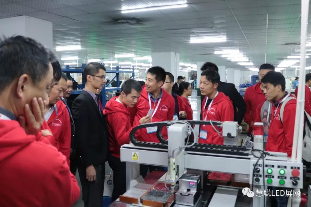 精彩继续！2017年度慧聪LED显示屏行业十佳品牌专场采购团实地走访考察十佳品牌第二天