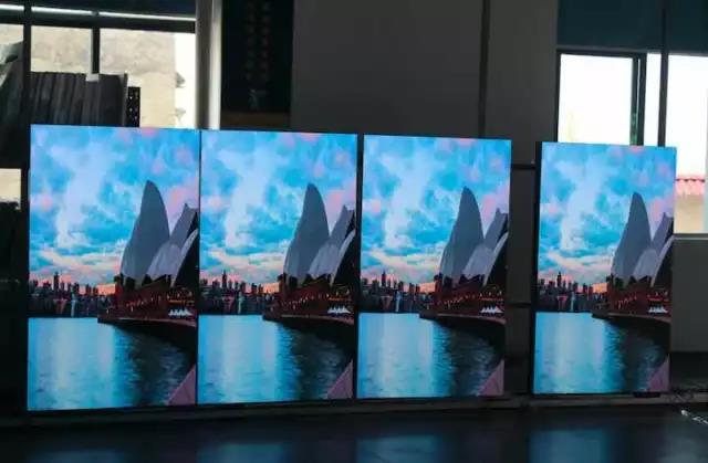 什么?LED面具都来了 我国LED显示屏产业真是厉害了! 什么?LED面具都来了 我国LED显示屏产业真是厉害了!